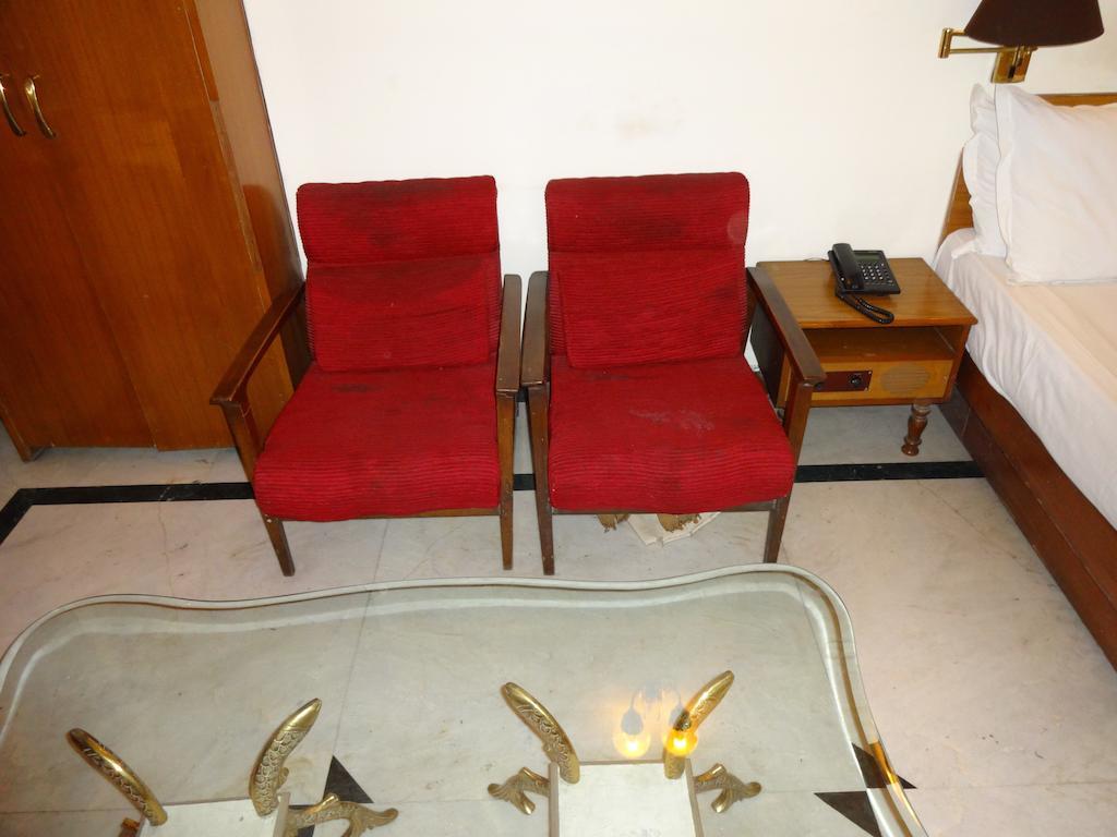 Alka Premiere Hotel New Delhi Phòng bức ảnh