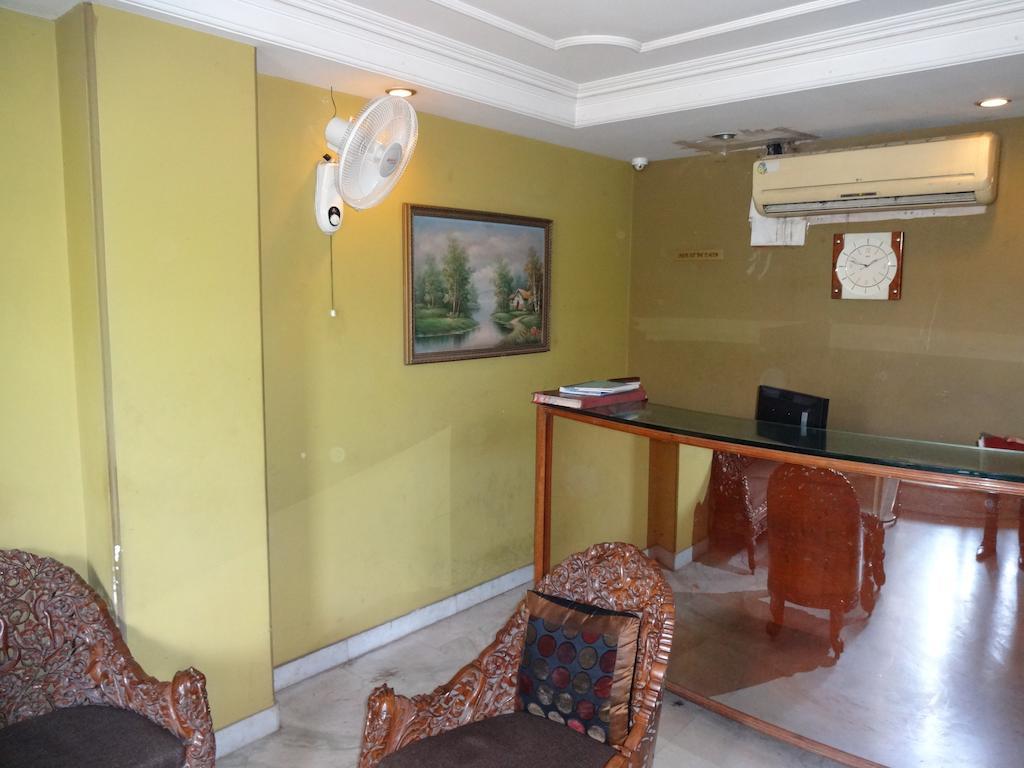 Alka Premiere Hotel New Delhi Ngoại thất bức ảnh